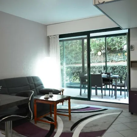 Biarritz, 1 Piece, 4 Personnes - Fr-1-248-34 * Biarritz